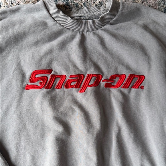 Snap On Tools Sweatshirt Mens Gray Fleece Pullover Crewneck Work Wear - Picture 2 of 6